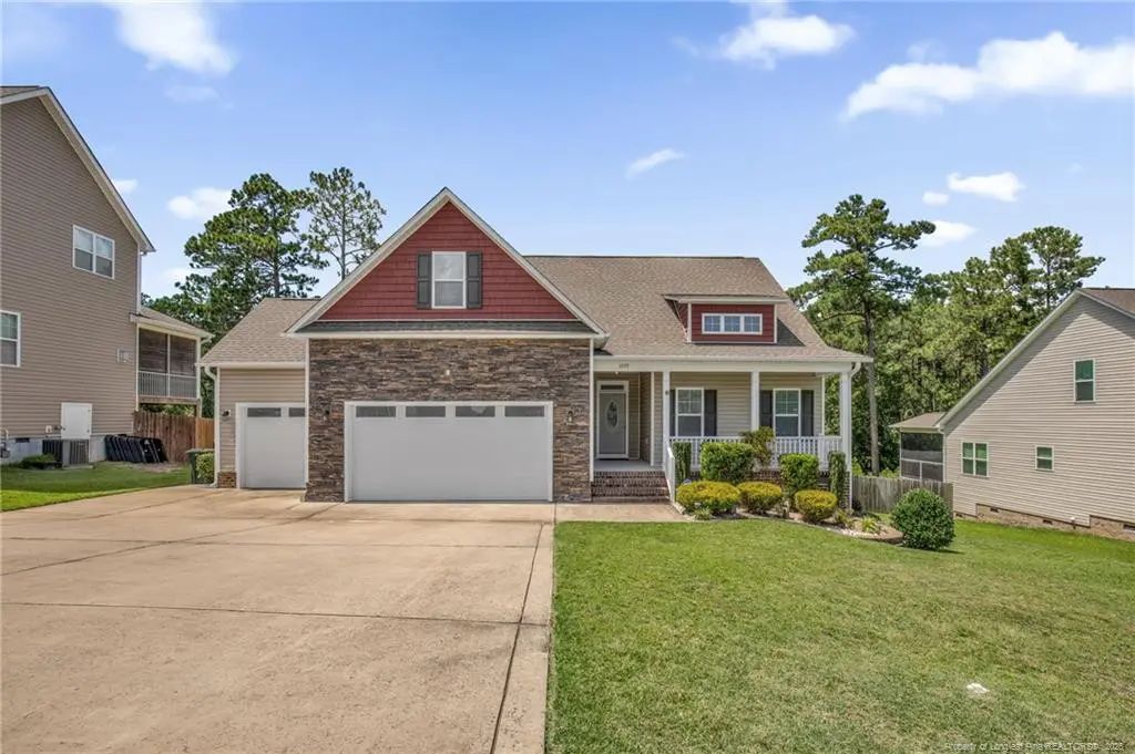 3729 Glencourse Way, Fayetteville