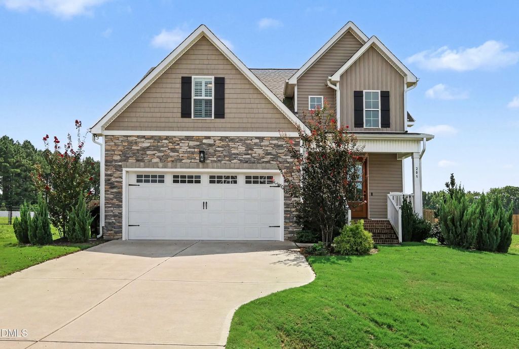 201 Noramac Court, Selma