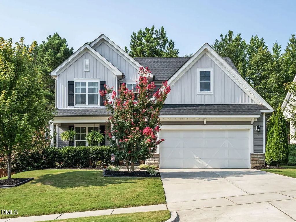 816 Logan Meadow Court, Fuquay Varina