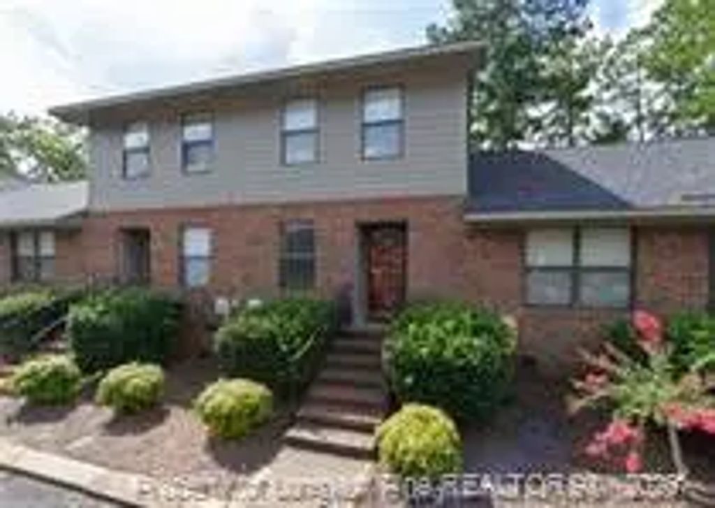 135 Villa Drive, Fayetteville