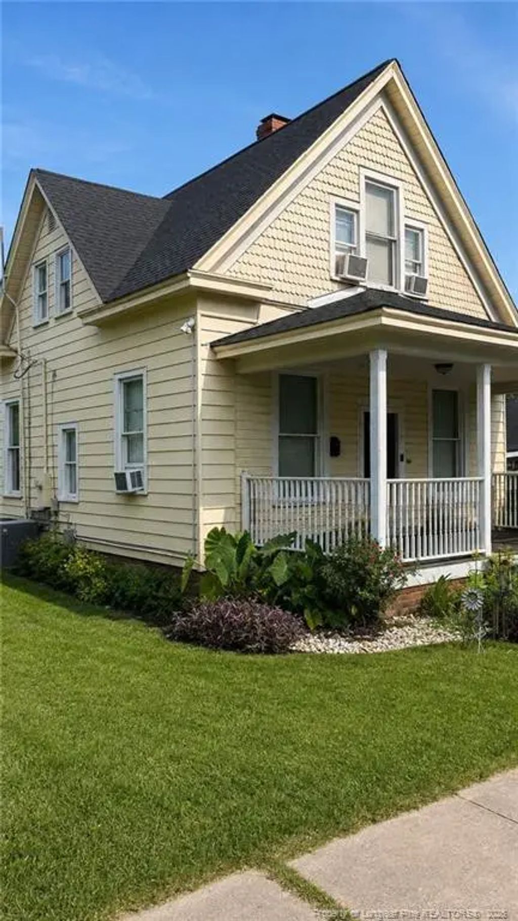 307 E Mitchell Street E, Fairmont