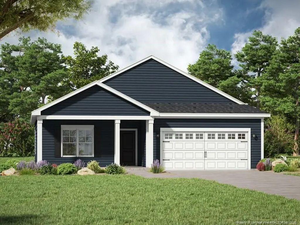 214 Pine Vista Way, Sanford