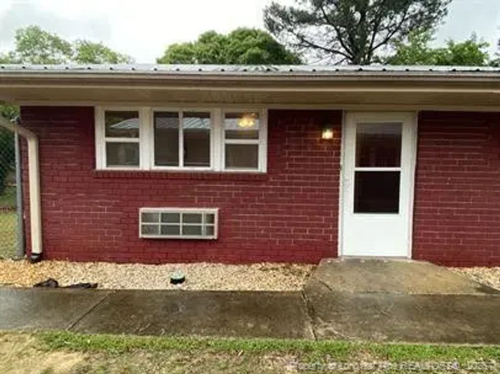816 Shaw Mill Road 6, Fayetteville