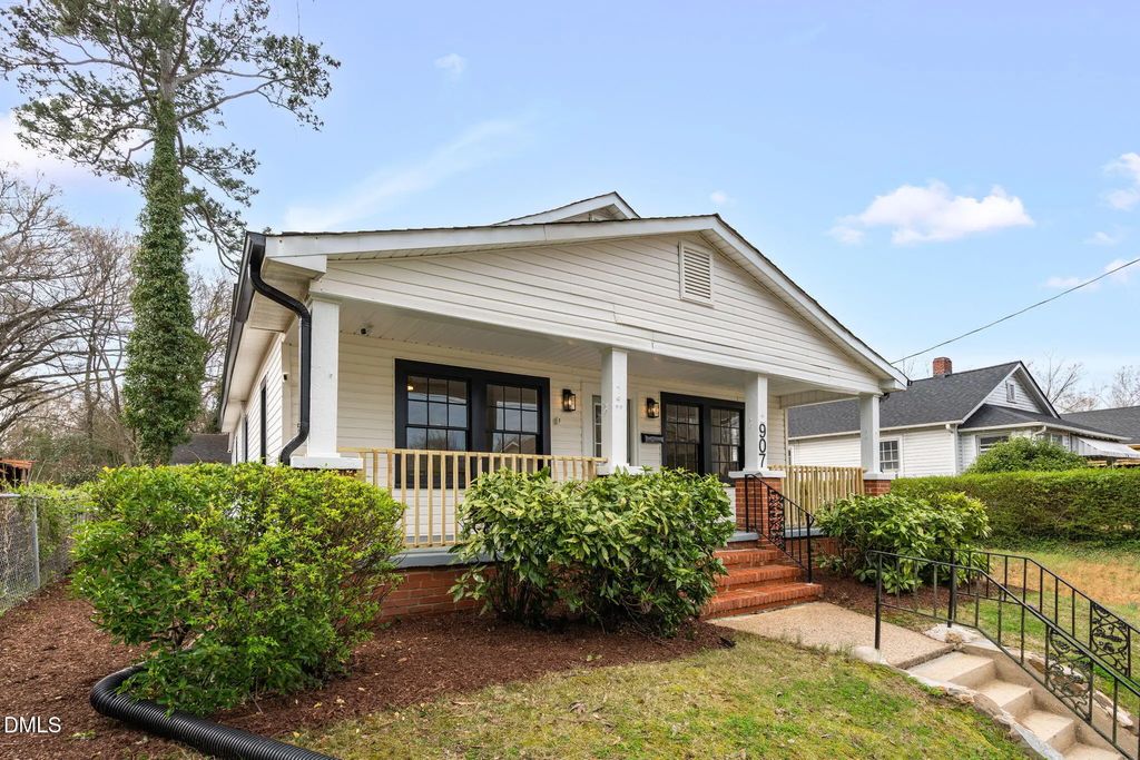 907 Morehead Avenue, Durham