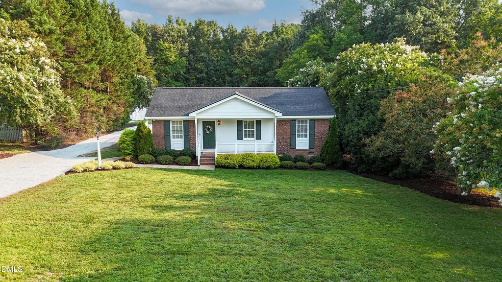5609 Alta Vista Court, Raleigh
