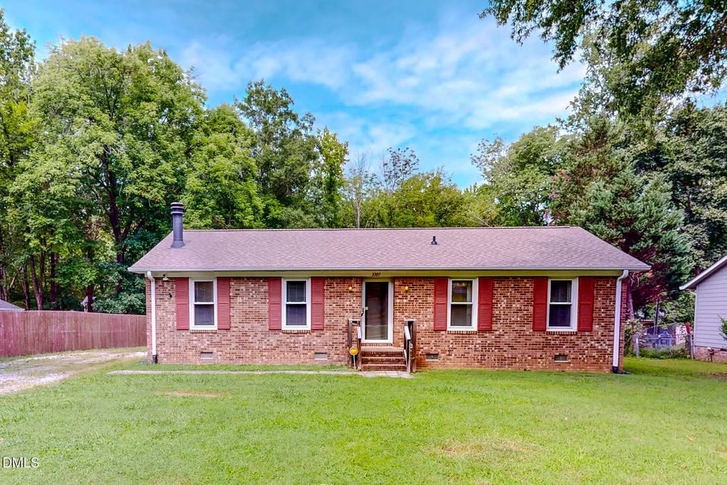 3307 Duke Homestead Road, Durham