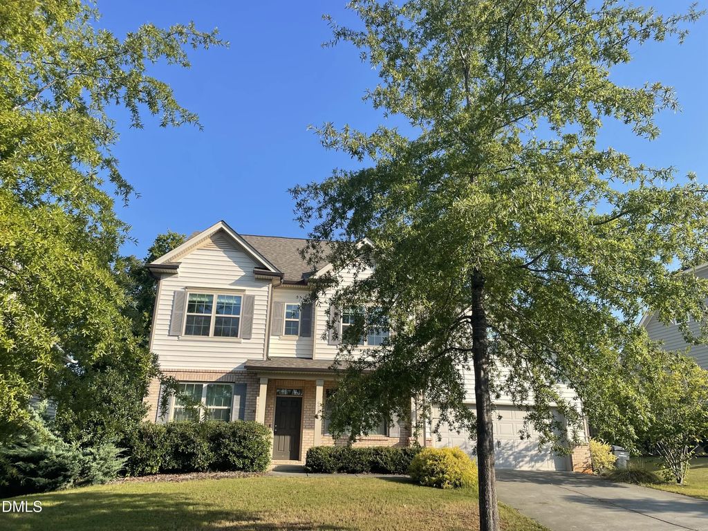 421 Fairy Moss Lane, Hillsborough
