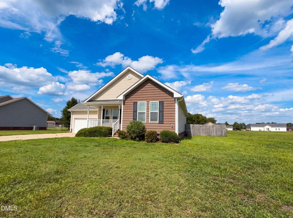 208 Settlers Pointe Drive, Pikeville