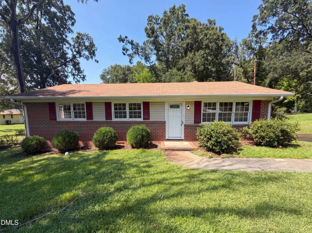 3907 Alameda Street, Durham