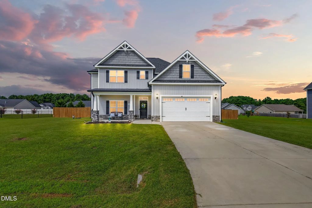 109 Castaway Court, Pikeville