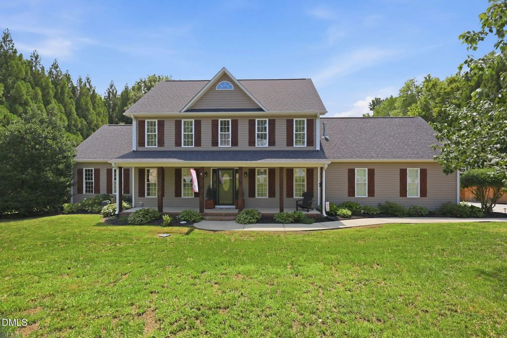 1116 Maple Ridge Drive, Burlington