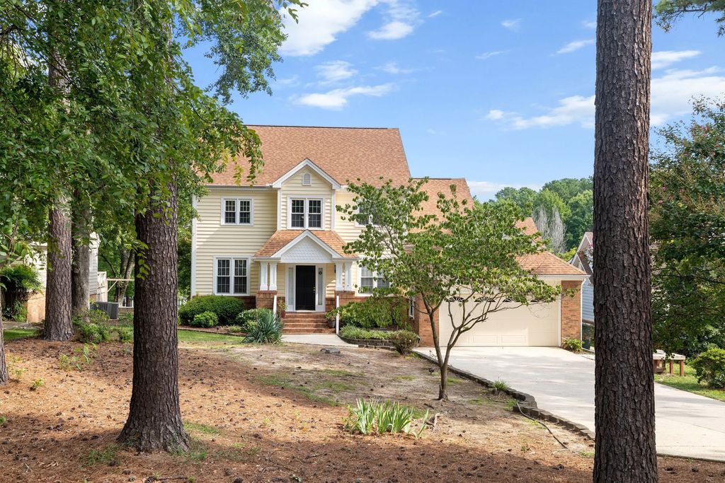 4933 Harbour Towne Drive, Raleigh