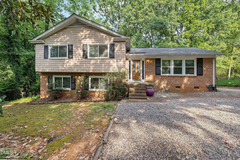 4909 North Hills Drive, Raleigh