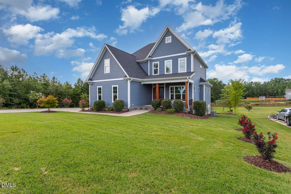 2016 Yamacraw Drive, Knightdale