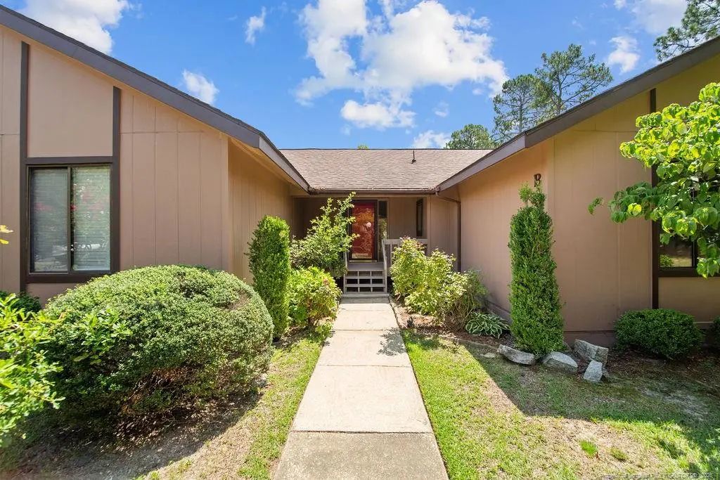 6719 Irongate Drive B, Fayetteville