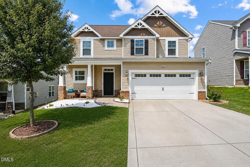 423 Summerwind Plantation Drive, Garner