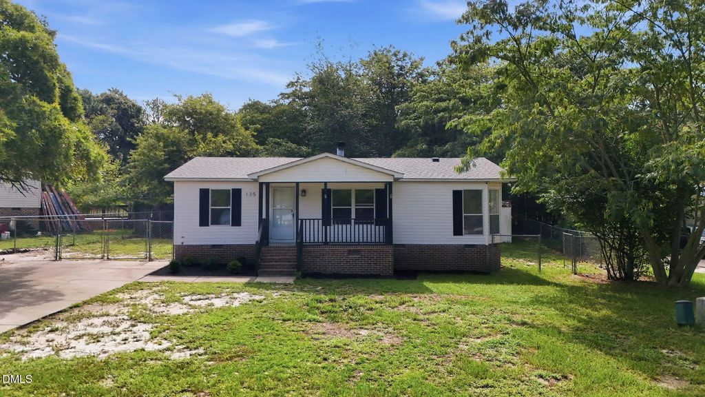 135 Virginia Lane, Cameron