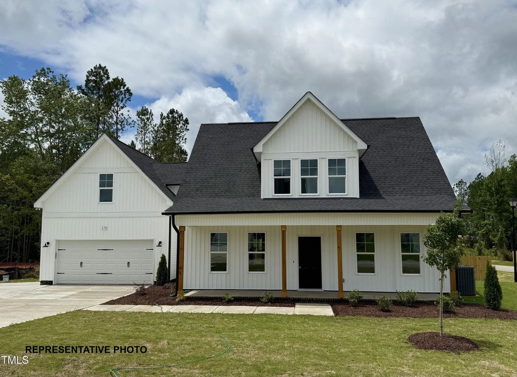 130 Cardovia Way, Wendell