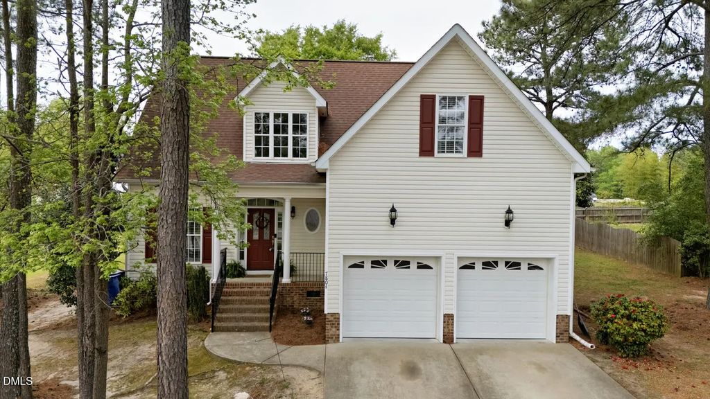 7804 Lagenaria Drive, Angier
