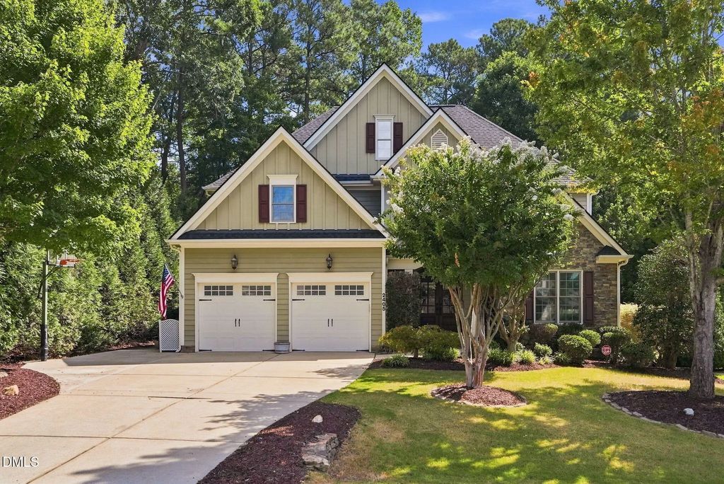 2405 Thurrock Drive, Apex