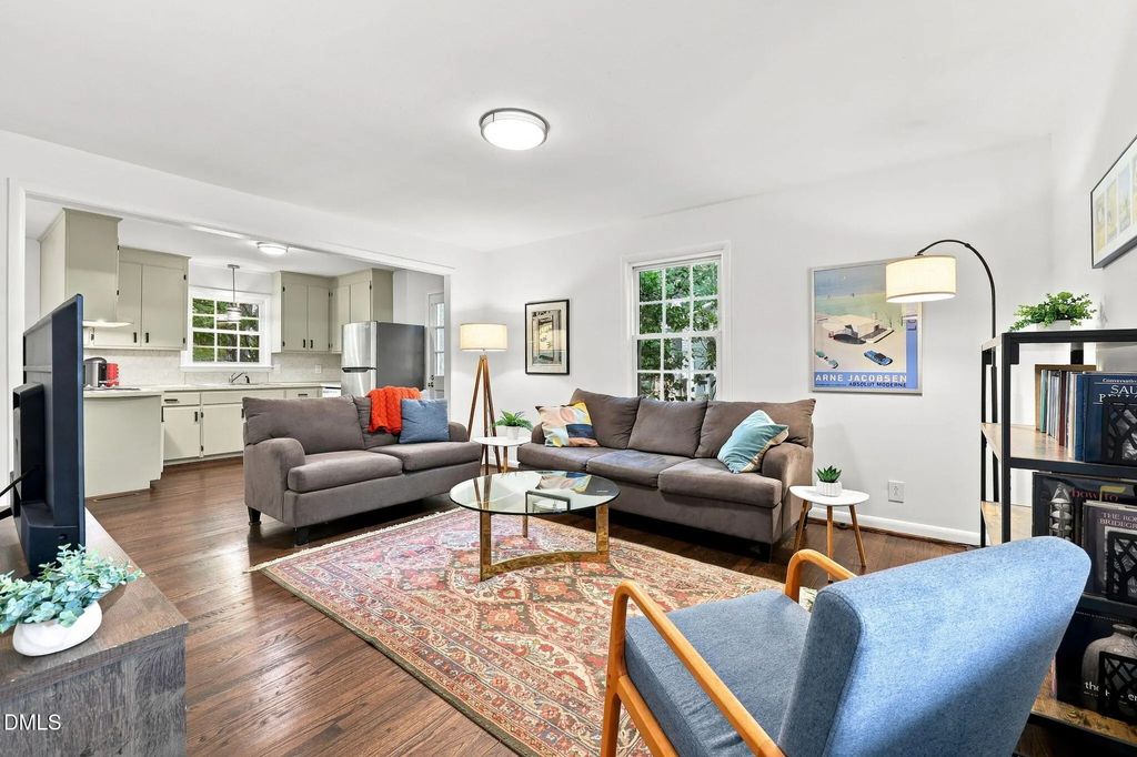 2304 Nelson Highway, Chapel Hill