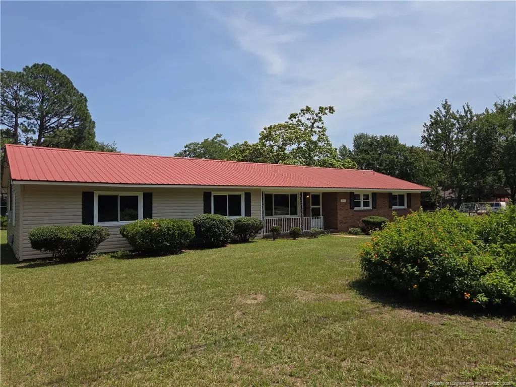 1451 Greenock Avenue, Fayetteville
