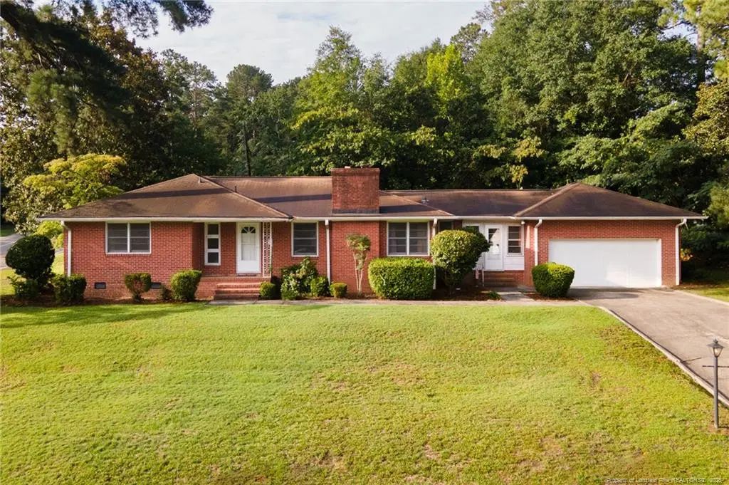 423 Mcphee Drive, Fayetteville