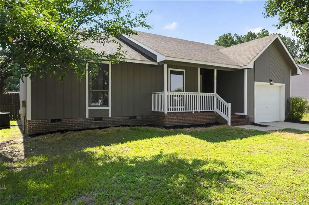 6874 Kingsgate Drive, Fayetteville