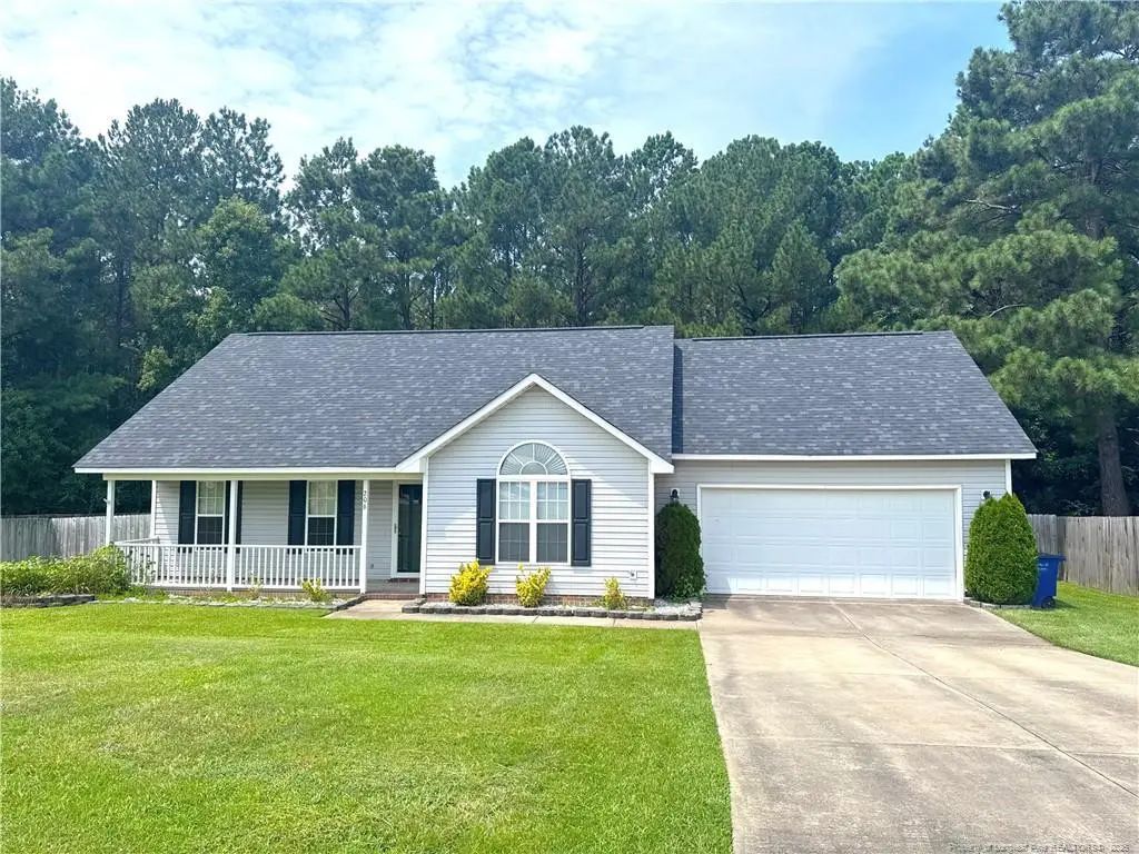206 Van Buren Drive, Raeford