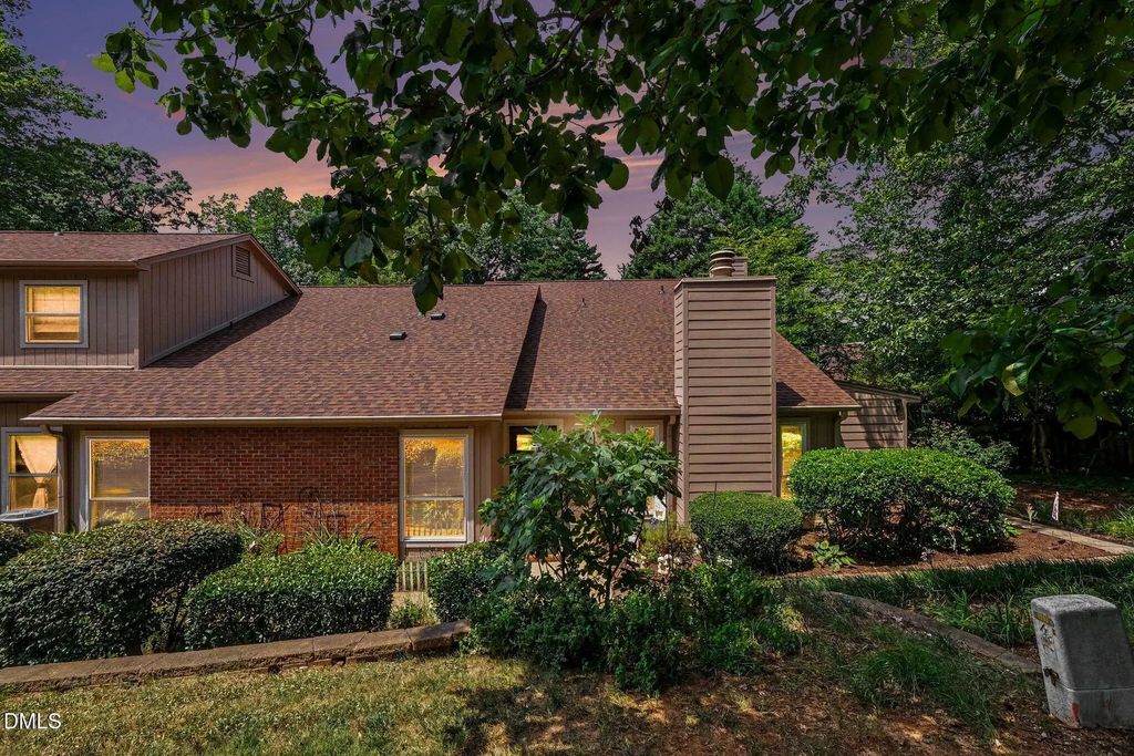 110 Twin Oaks Place, Cary