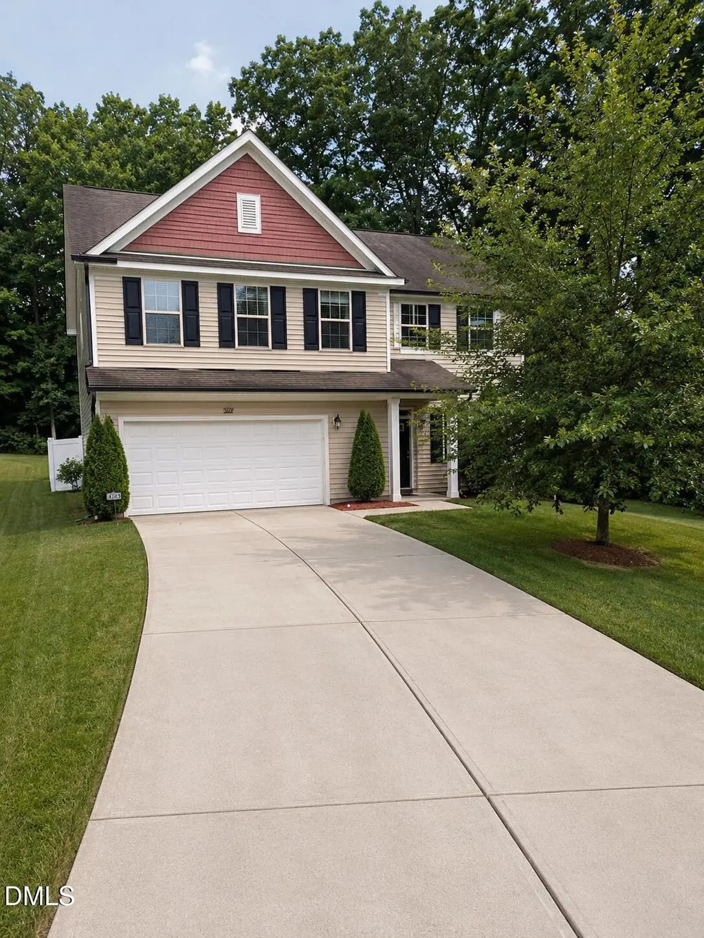 4304 Sir Julian Court, Raleigh