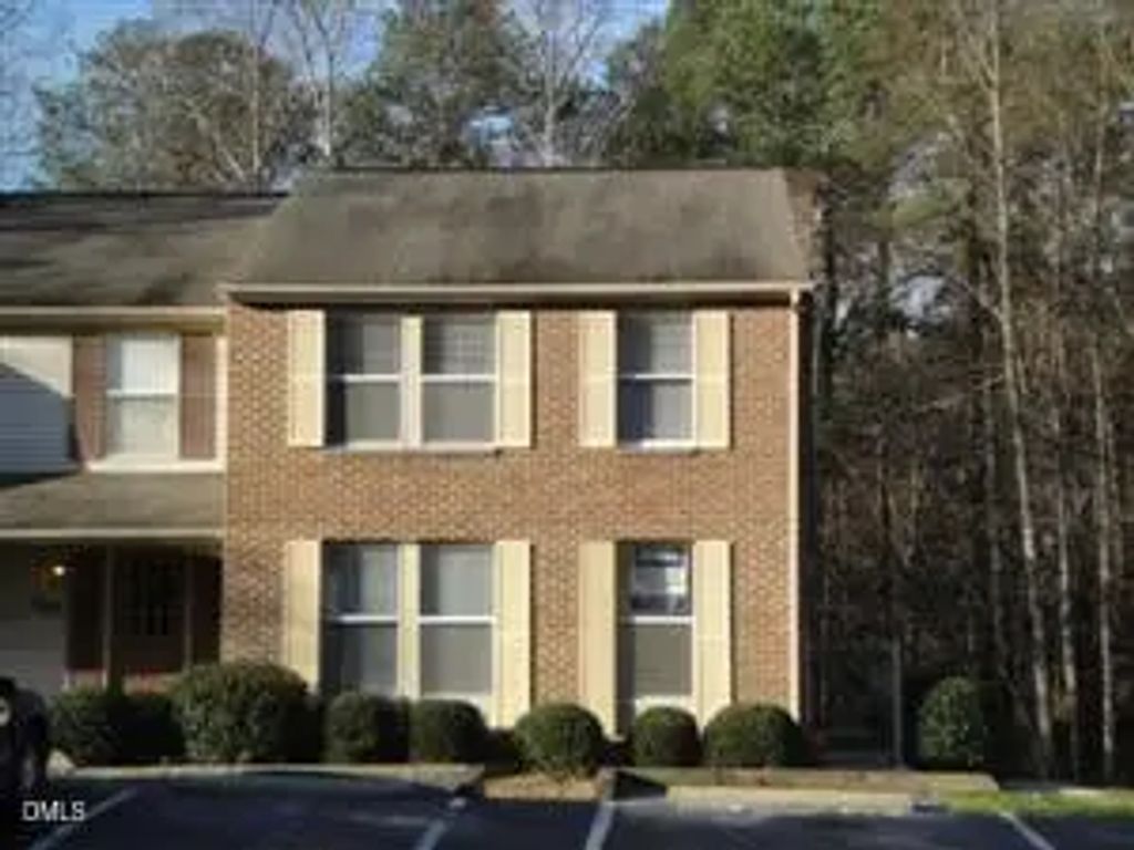1800 Sara Lane, Raleigh