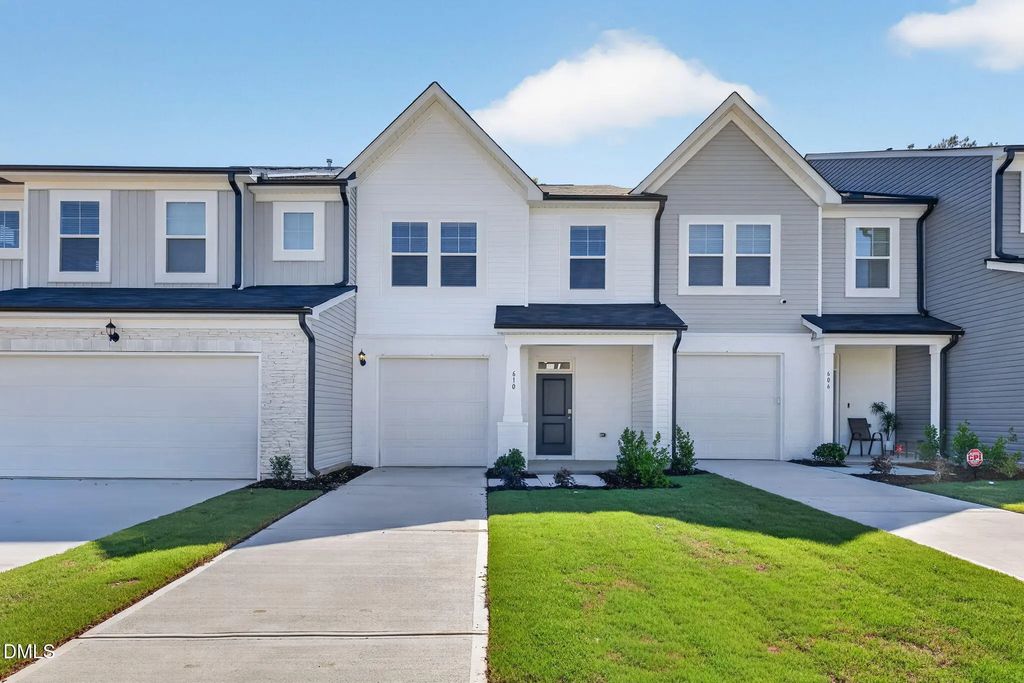 424 Barrington Ky Drive, Zebulon