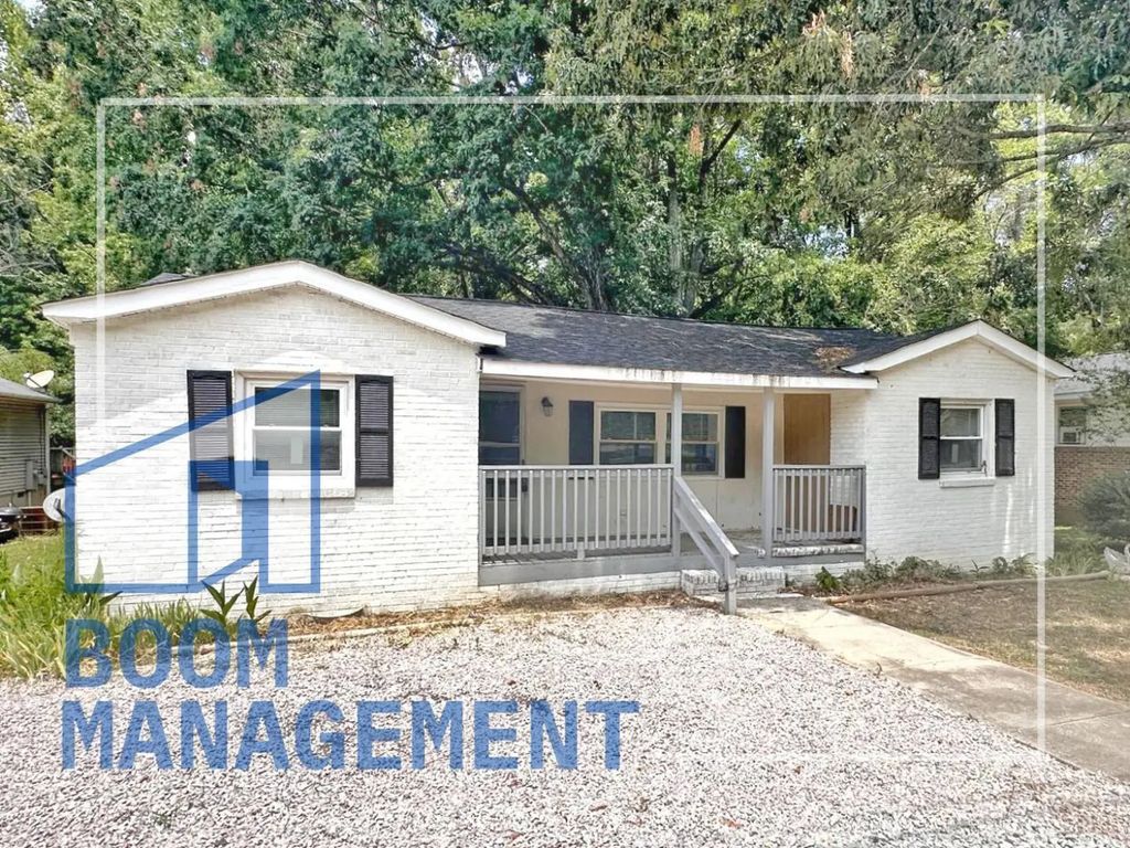 200 Rencher Street, Hillsborough