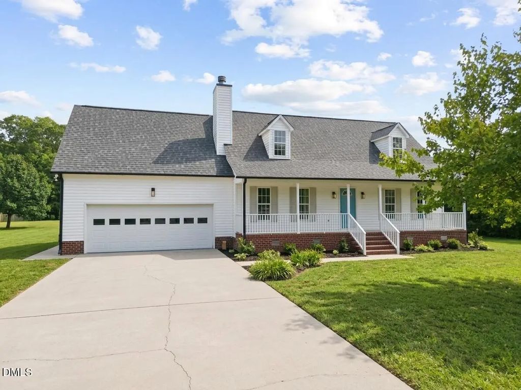 810 Sutters Place Drive, Winterville
