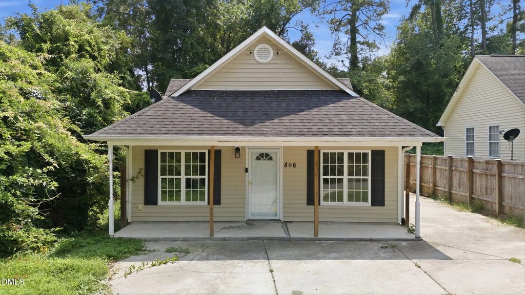806 Piper Street, Durham