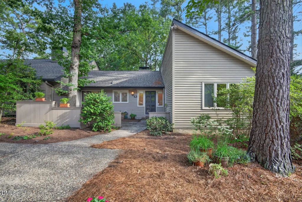16 Glenmore Drive, Durham