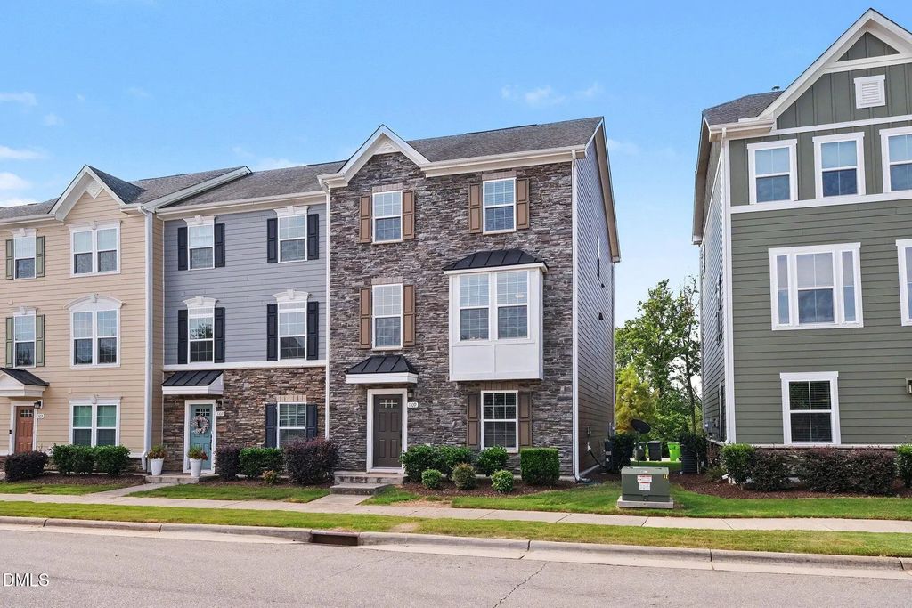 1109 Tender Drive, Apex