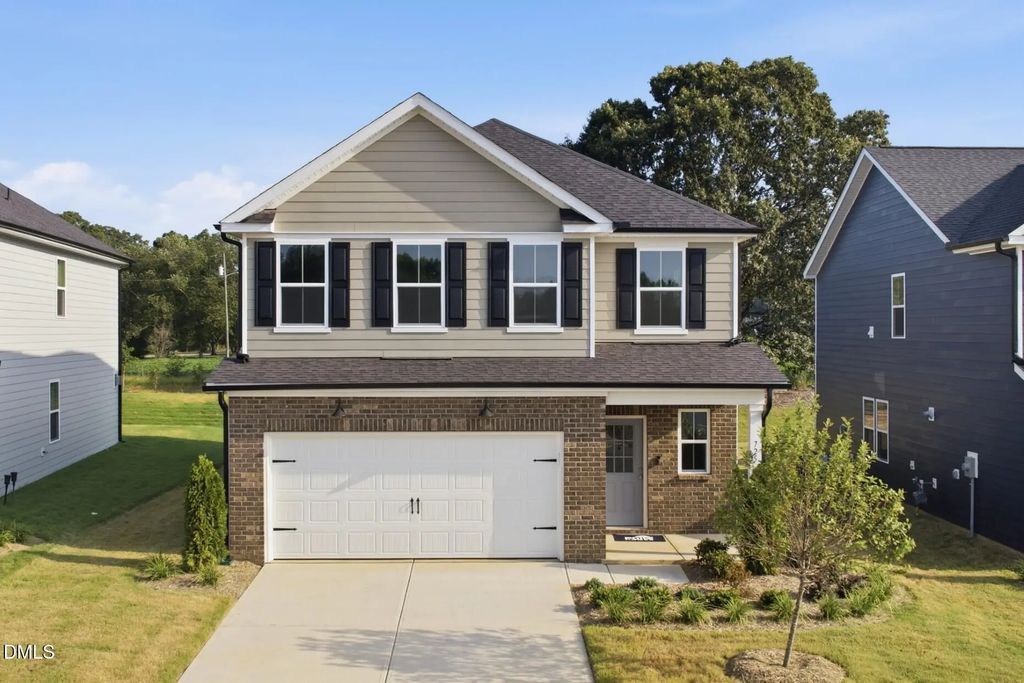 725 Wicklow Hall Drive, Fuquay Varina