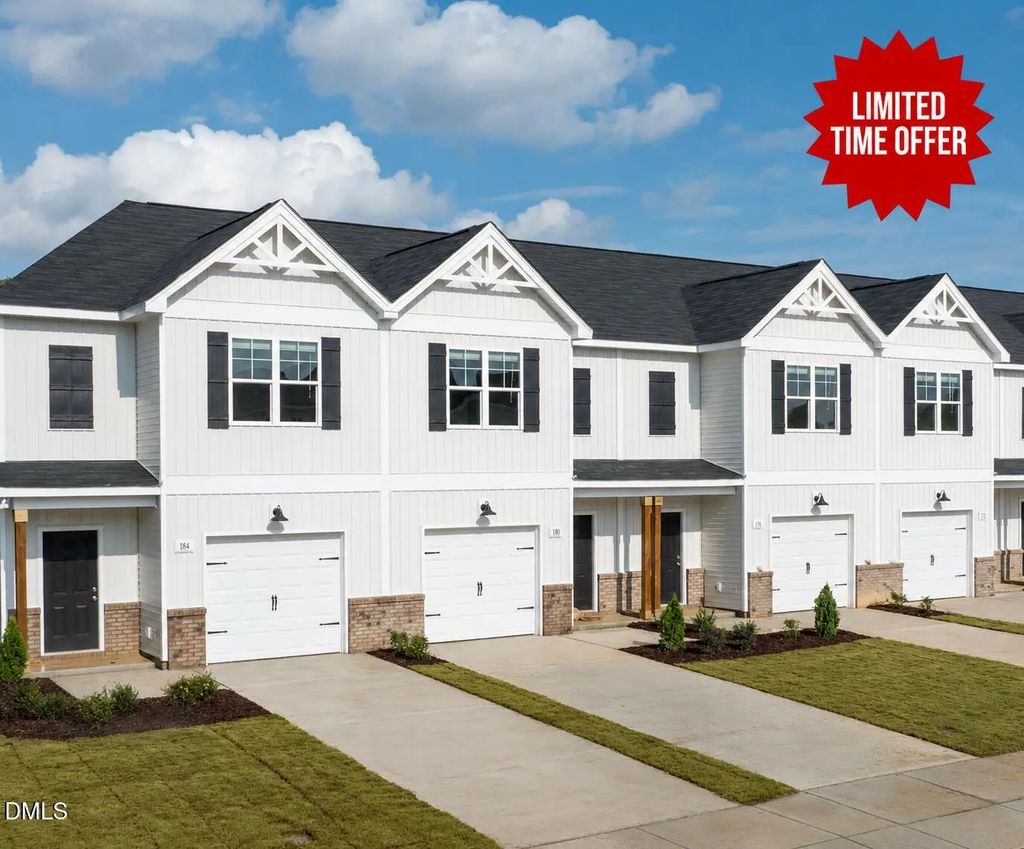 320 W Saltgrass Lane, Smithfield