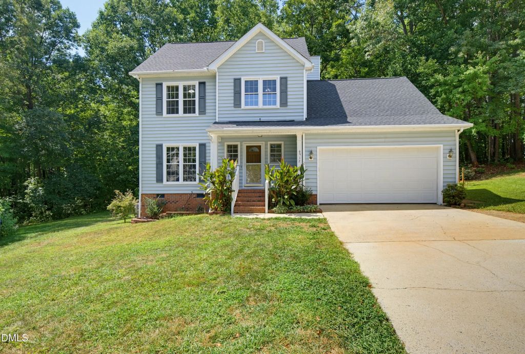 6912 Brigmore Court, Raleigh