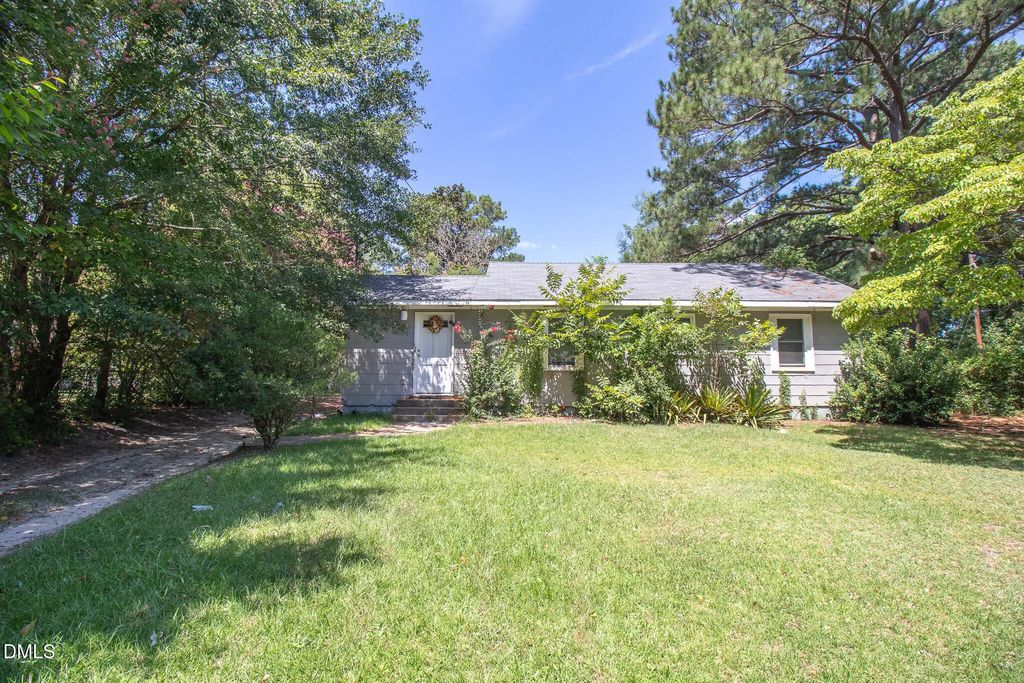 1200 Russell Street, Rocky Mount