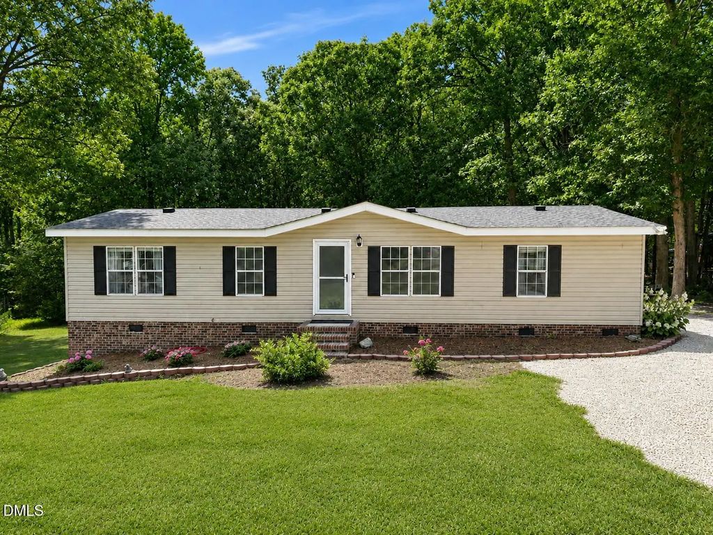 6304 Bannock Court, Raleigh