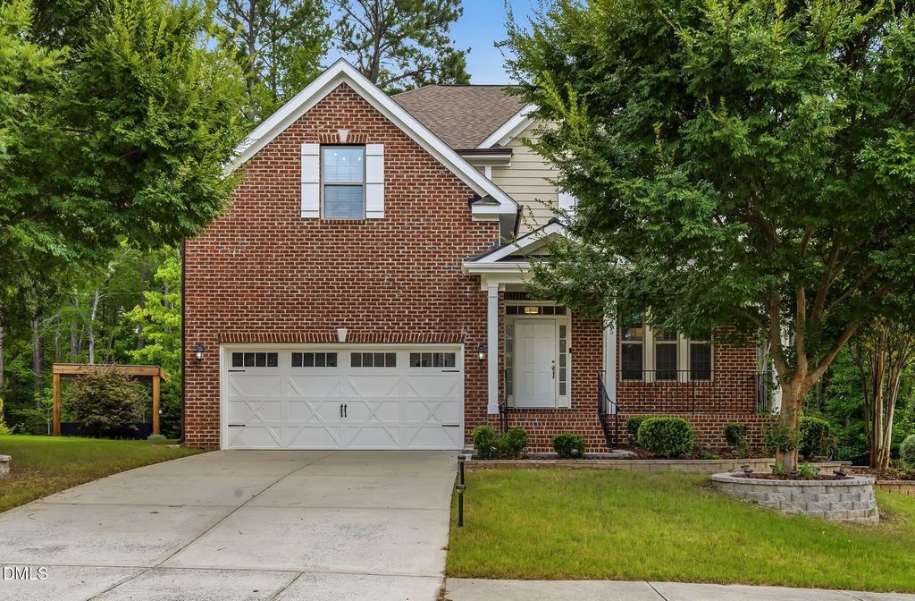 305 Herberts Corner Court, Cary