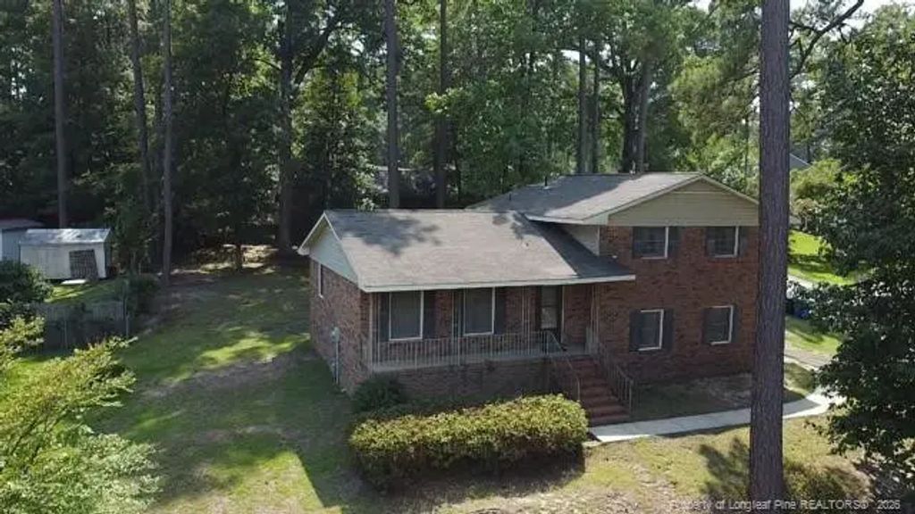 1711 Tryon Drive, Fayetteville