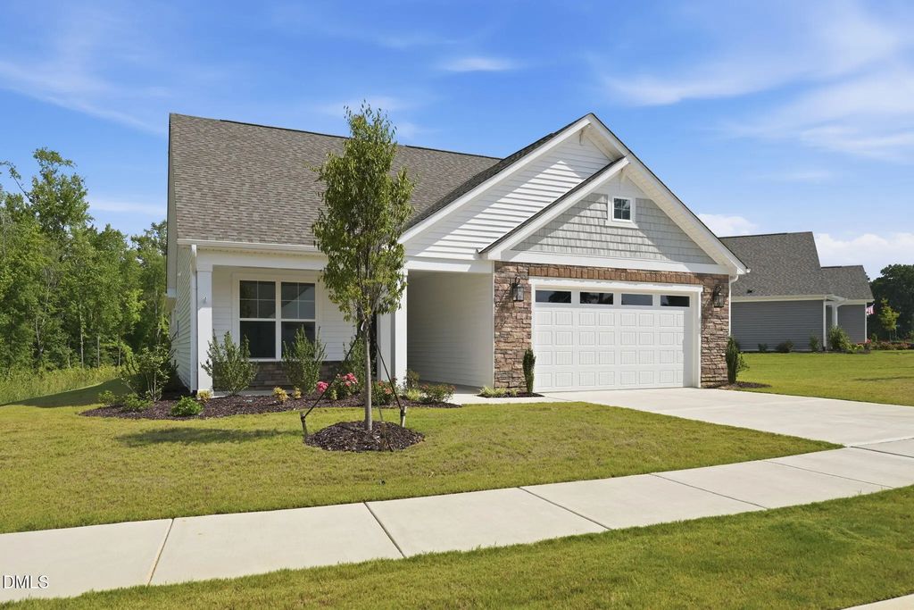 129 Oban Drive, Sanford