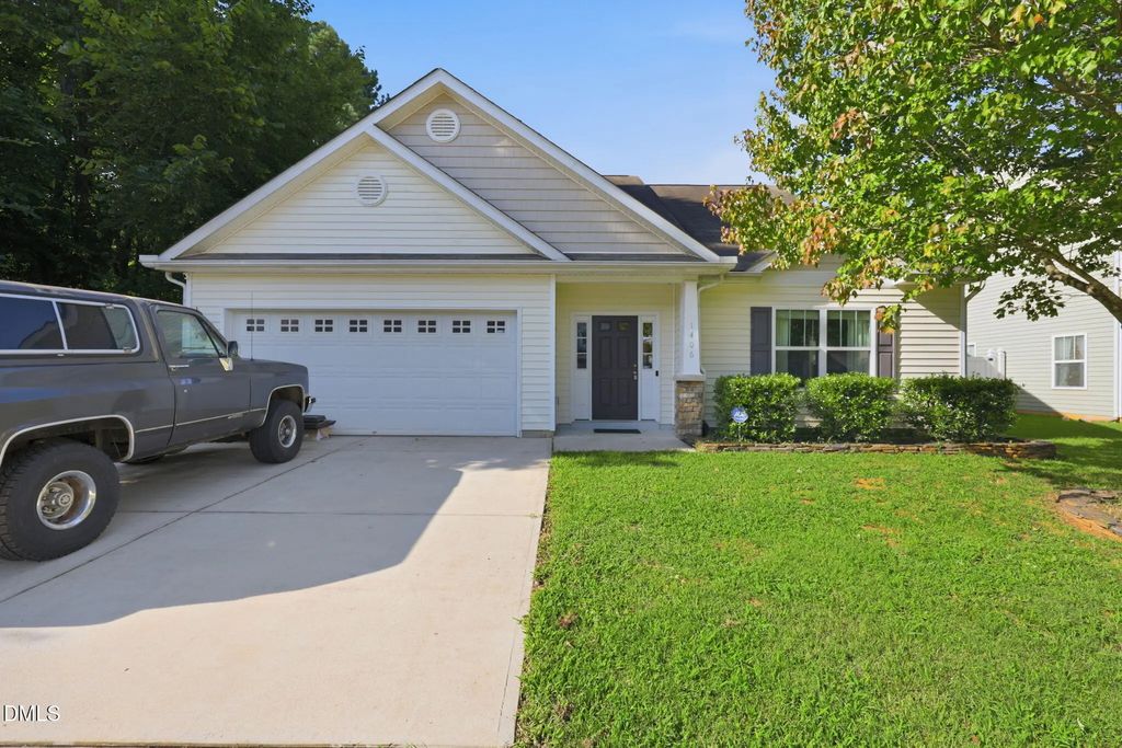 1406 Copper Circle, Mebane