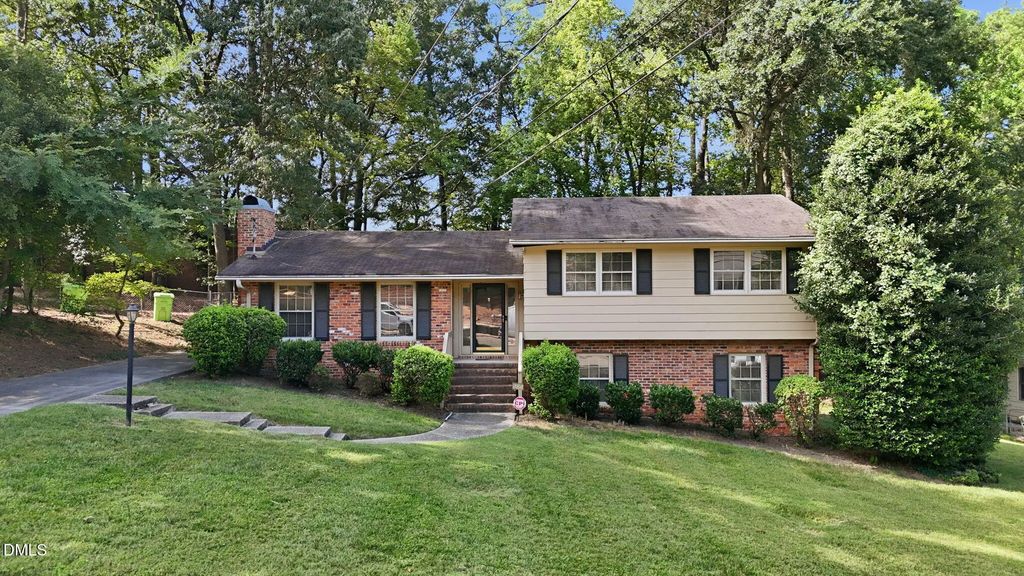 505 Currituck Drive, Raleigh