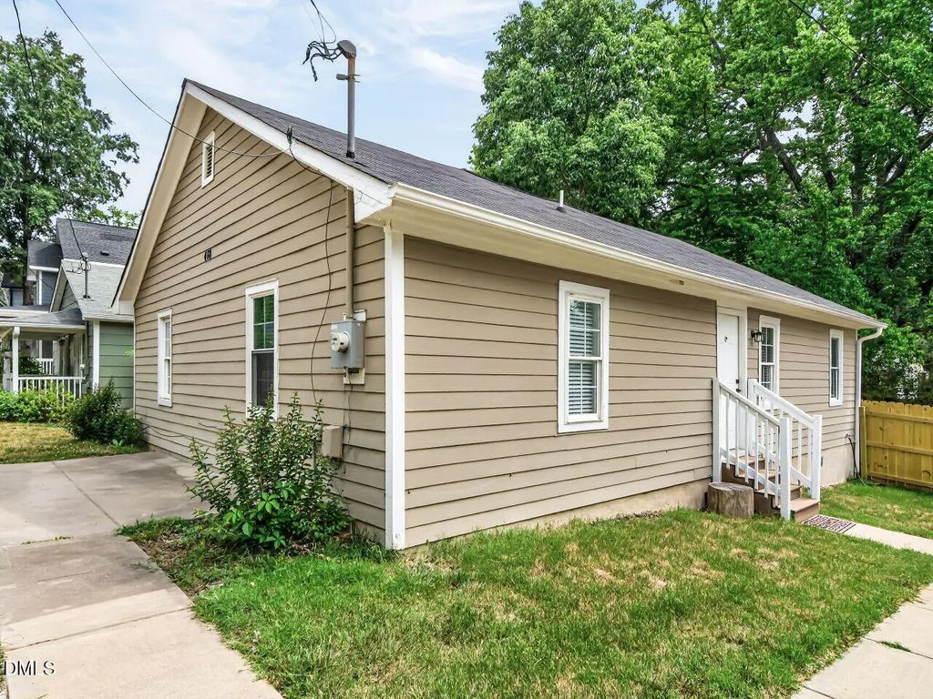 418 N Allen Road, Wake Forest
