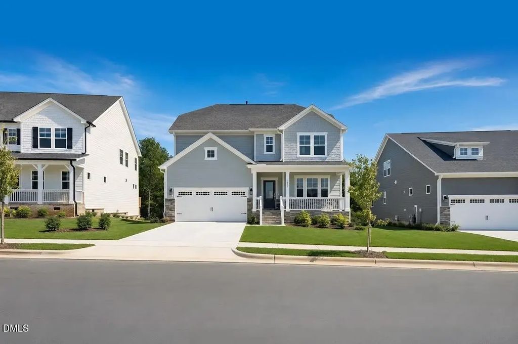 1021 Winter Haven Drive, Knightdale